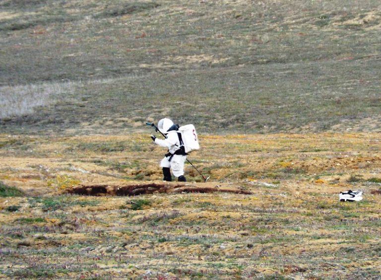 FMARS Flashline Mars Arctic Research Station Analogue research base